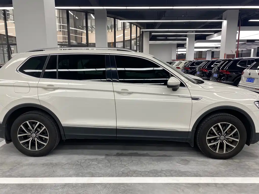 Volkswagen Tiguan L 2018