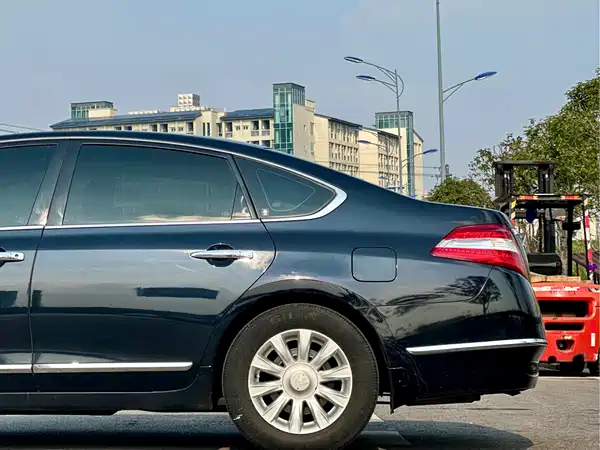 Nissan Teana 2010