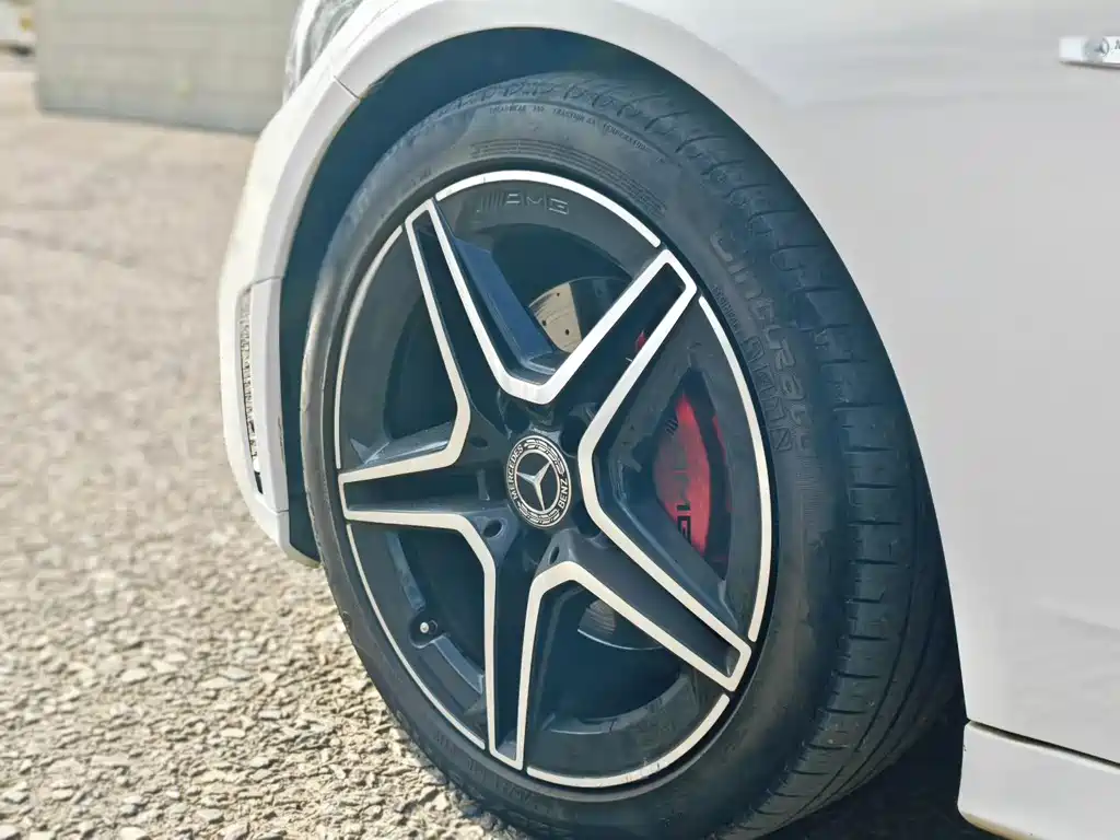 Mercedes-Benz C-Class 2019