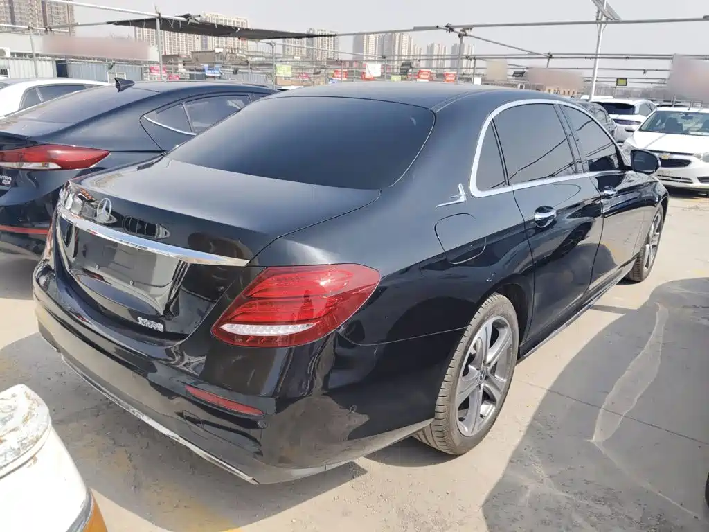 Mercedes-Benz E-Class 2018