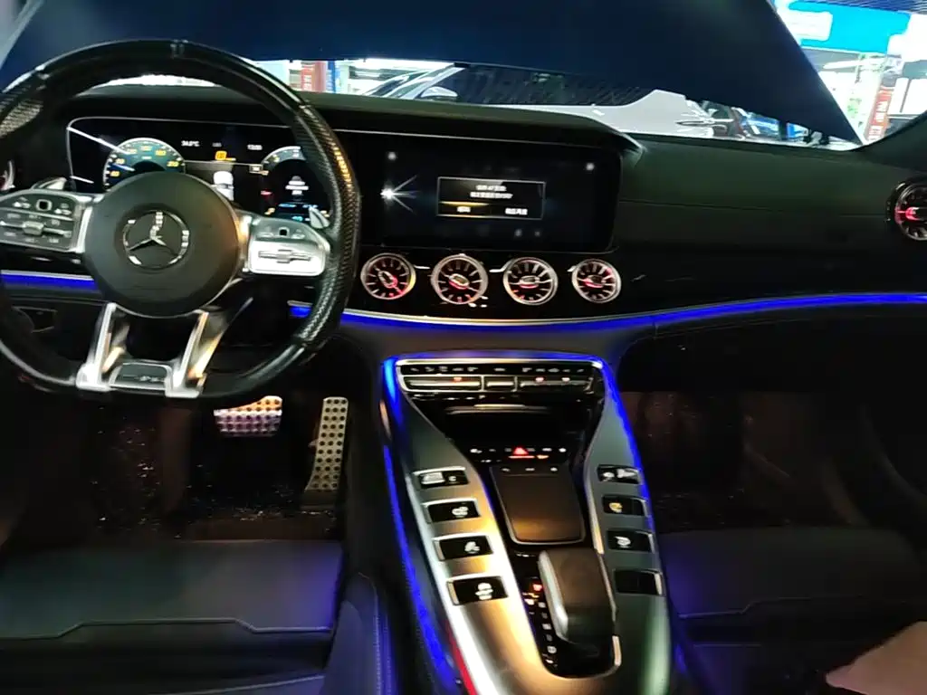 Mercedes-Benz AMG GT 2021 — фото 13