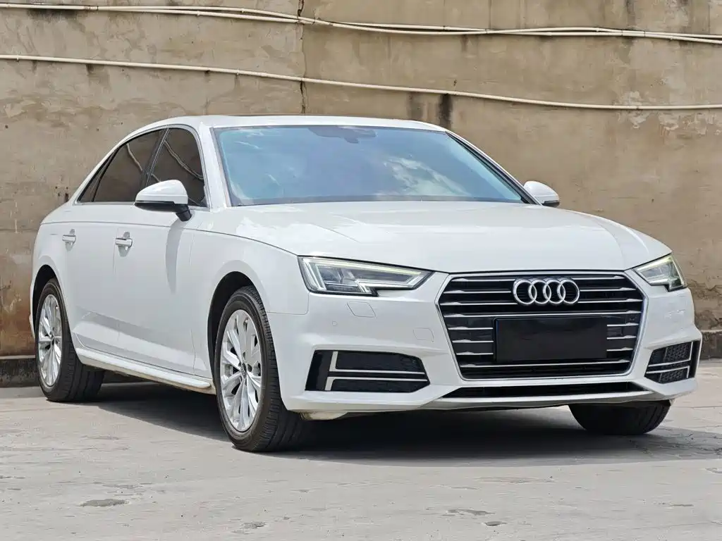 Audi A4L 2019 — фото 25