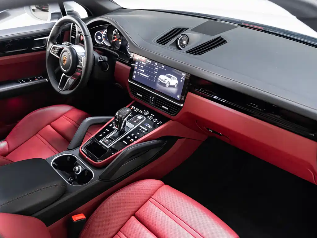 Porsche Cayenne 2022 — фото 12
