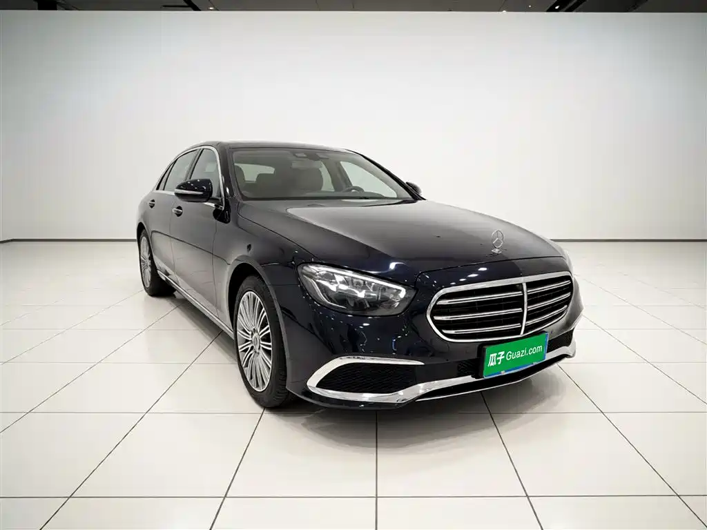Mercedes-Benz E-Class 2022 — фото 22