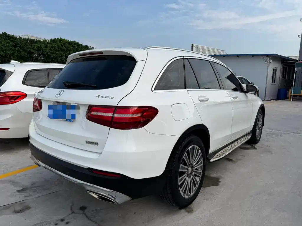 Mercedes-Benz GLC 2016 — фото 14