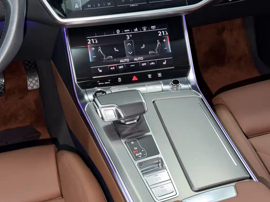 Audi A7 2021 — фото 14