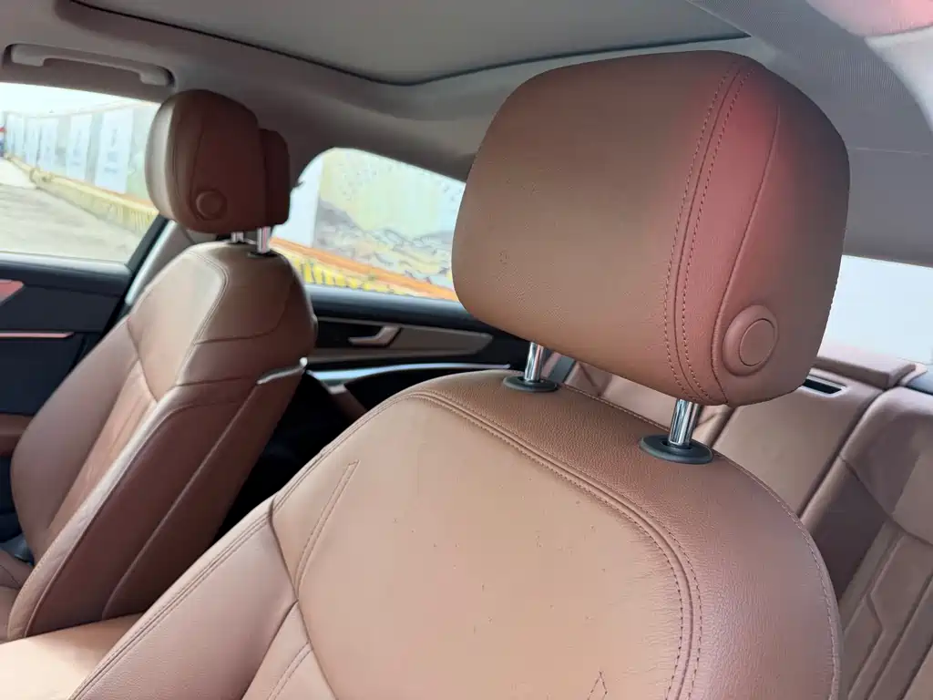 Audi A6L 2020