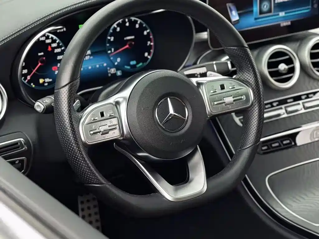 Mercedes-Benz C-Class 2019