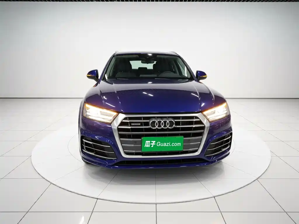 Audi Q5L 2019