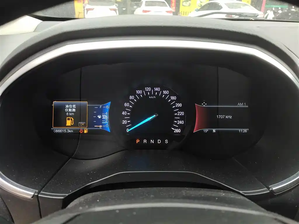 Ford Edge 2019 — фото 12