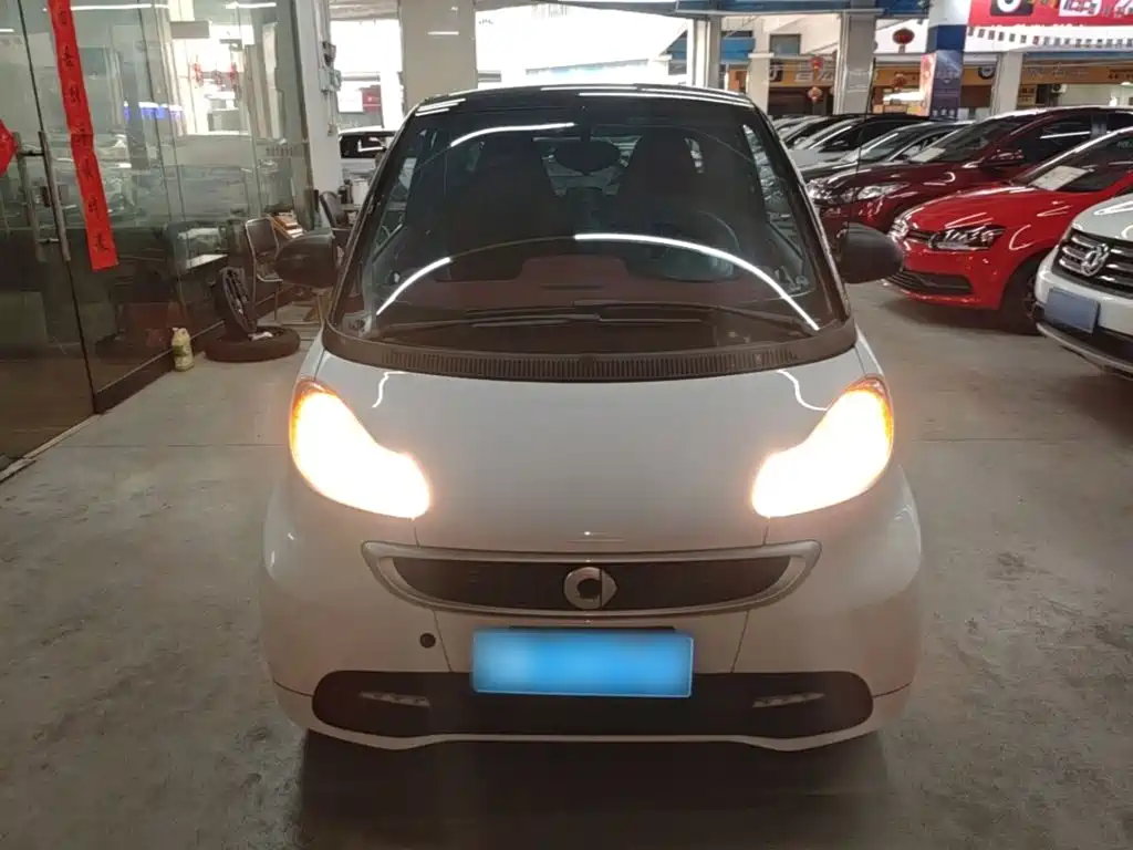 smart Fortwo 2014 — фото 3