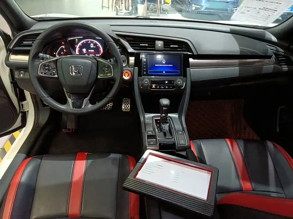 Honda Civic 2022 — фото 10