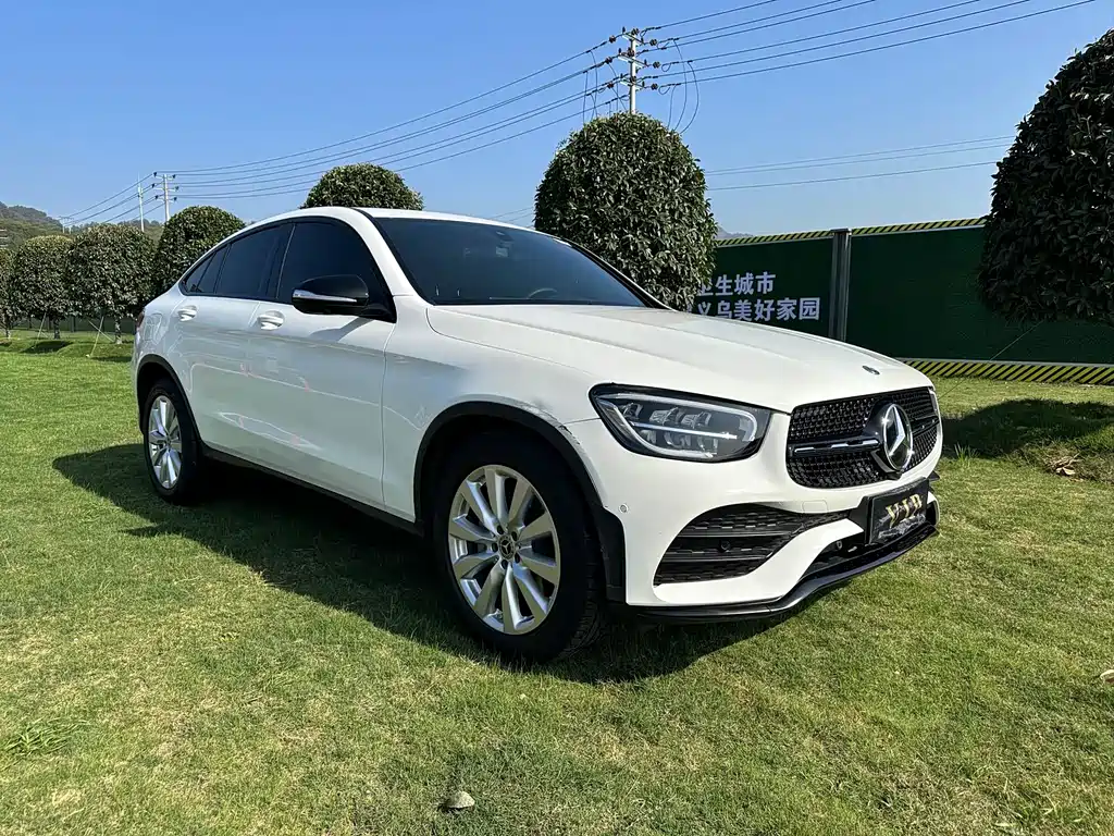 Mercedes-Benz GLC Coupe 2020 — фото 2
