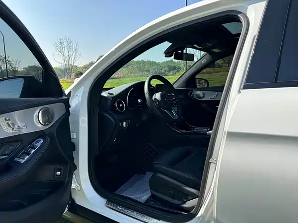 Mercedes-Benz GLC Coupe 2020