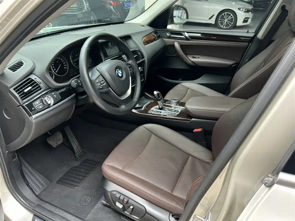 BMW X3 2015 — фото 11