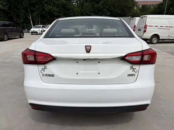 Roewe 360 2017