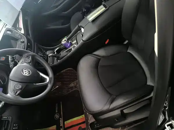 Buick Envision Plus 2021