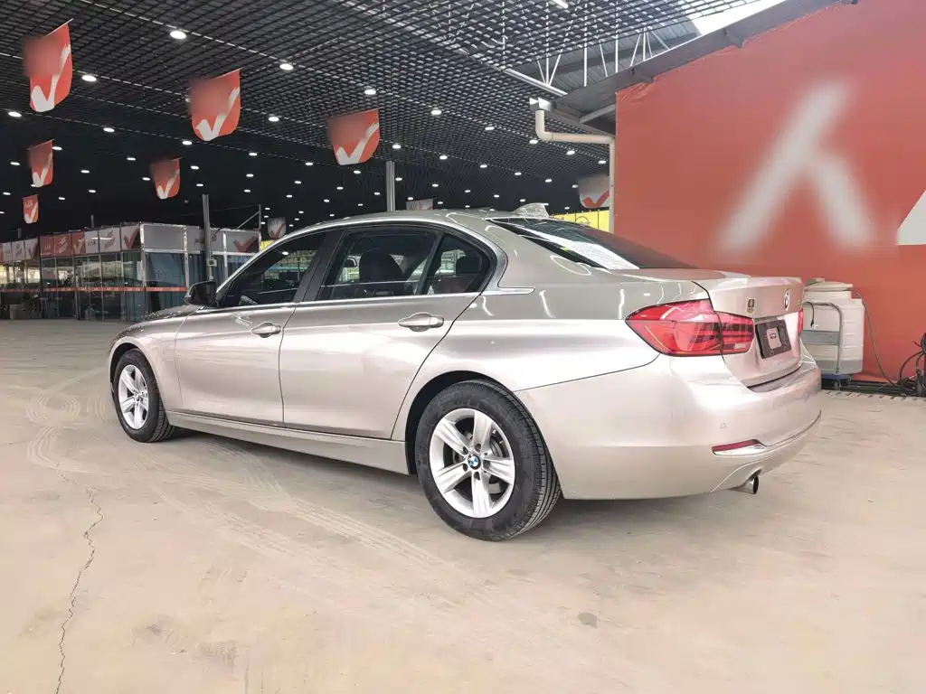 BMW 3 Series 2016