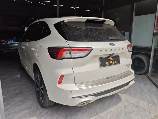 Ford Edge 2021