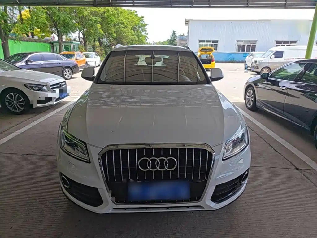 Audi Q5 2014