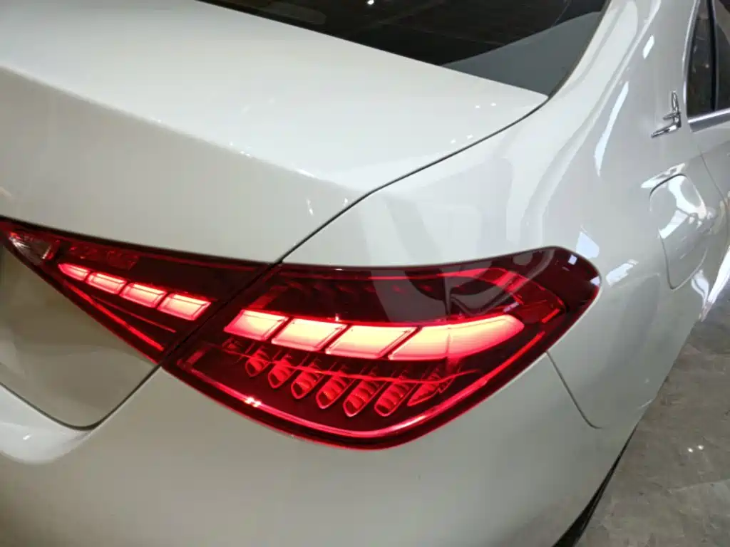Mercedes-Benz C-Class 2023 — фото 8