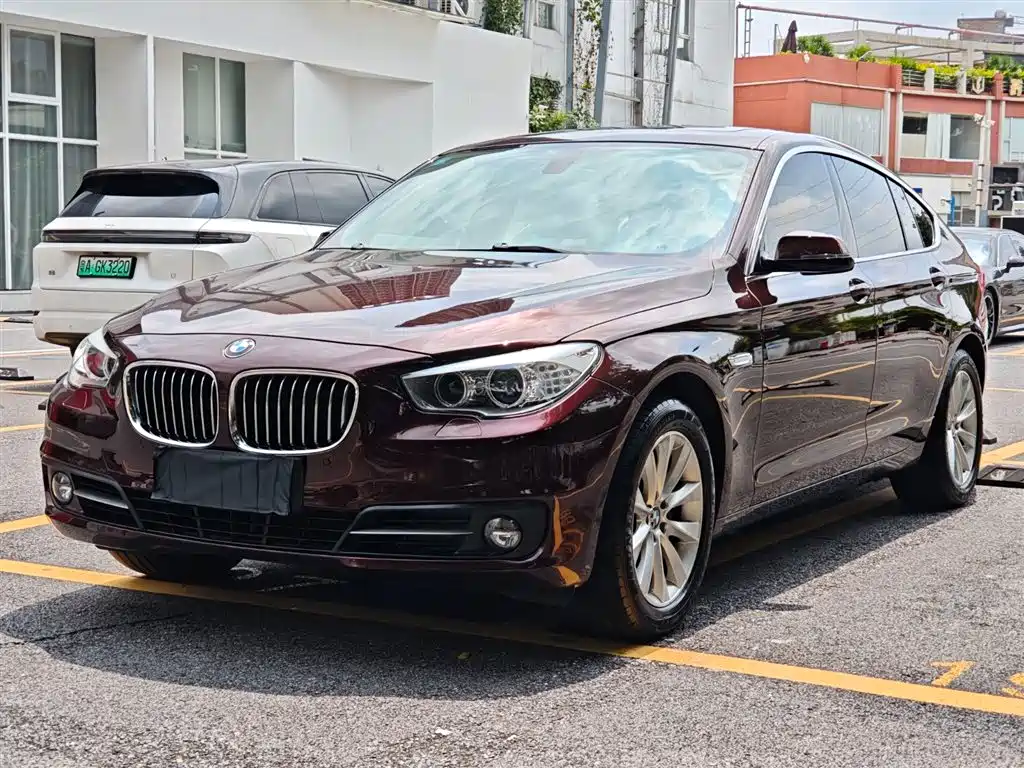 BMW 5 Series GT 2014
