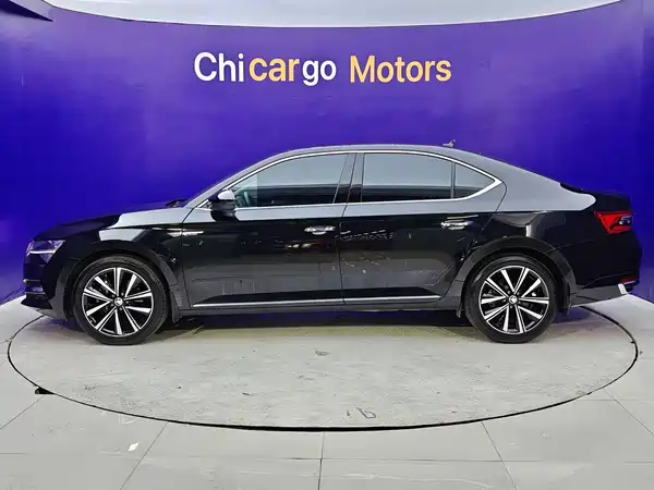 Skoda Superb 2023