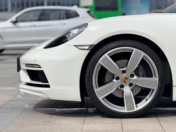 Porsche 718 2021