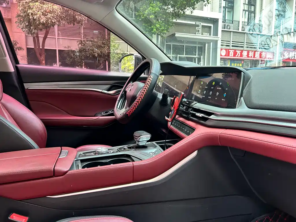 Changan CS75PLUS 2022 — фото 9