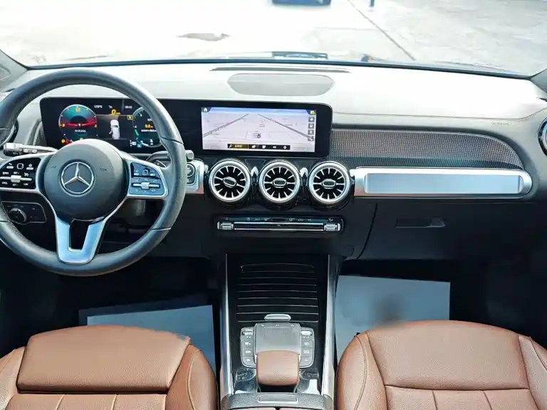 Mercedes-Benz GLB 2022 — фото 8