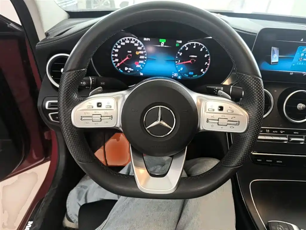 Mercedes-Benz C-Class 2020 — фото 11