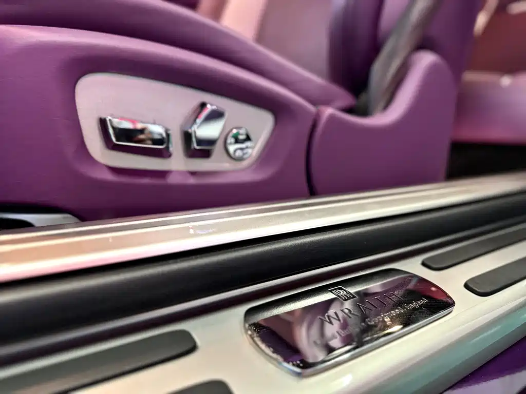 Rolls-Royce Wraith 2021 — фото 11