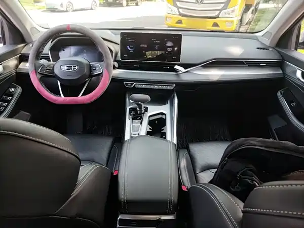 Geely Xingrui 2021