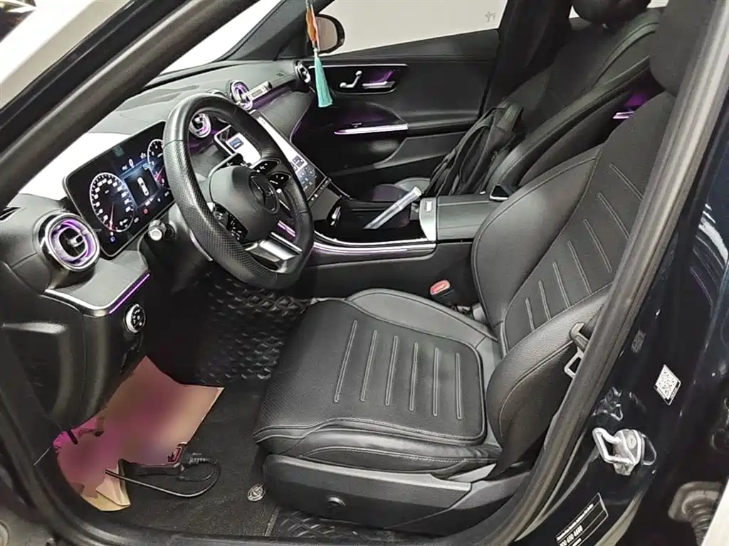 Mercedes-Benz C-Class 2023 — фото 15