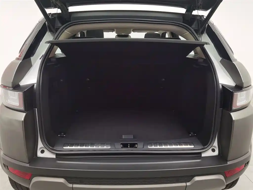 Land Rover Evoque 2017 — фото 16