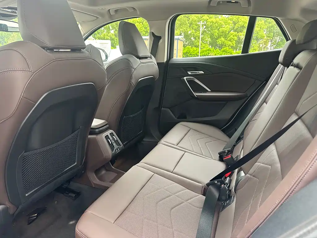 BMW X2 2025 — фото 14