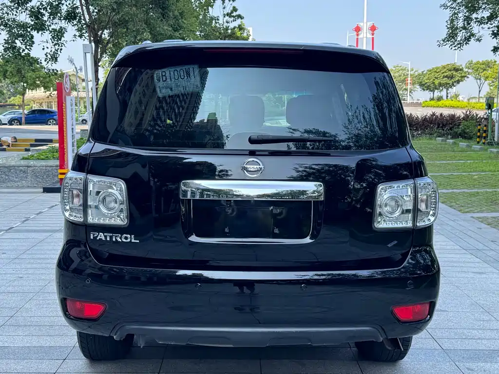 Nissan Patrol 2019 — фото 11