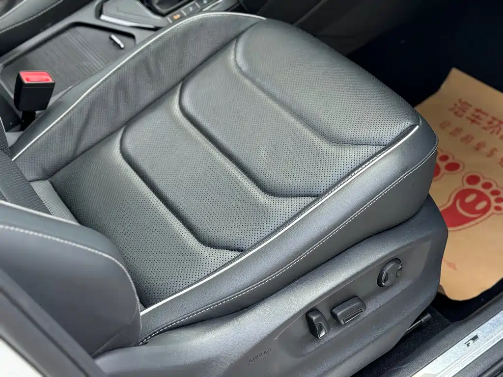 Volkswagen Tiguan L 2019 — фото 12