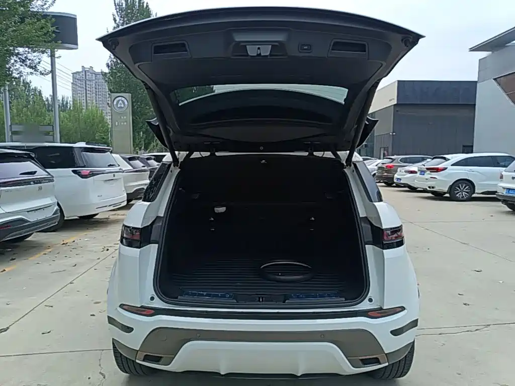 Land Rover Evoque 2020 — фото 19
