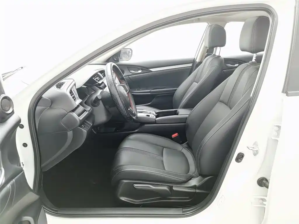 Honda Civic 2021 — фото 10