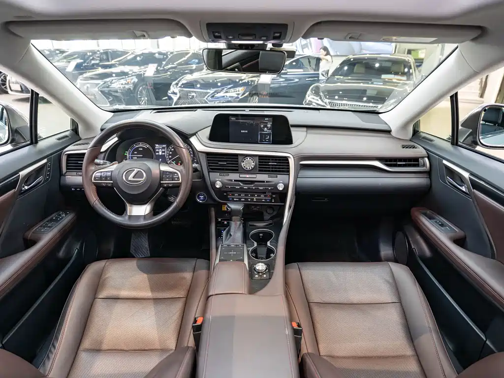 Lexus RX 2022 — фото 12
