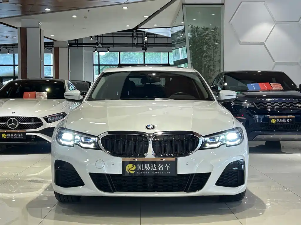 BMW 3 Series 2020