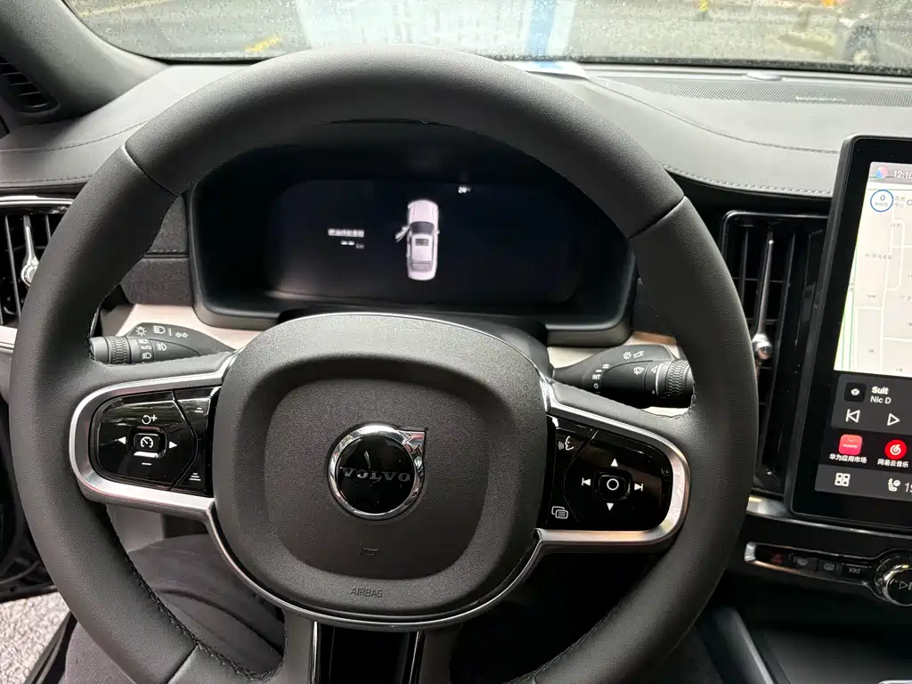 Volvo S90 2025 — фото 16
