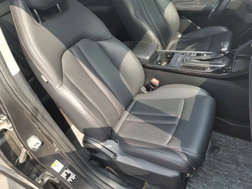 GAC Trumpchi GS4 2020 — фото 20