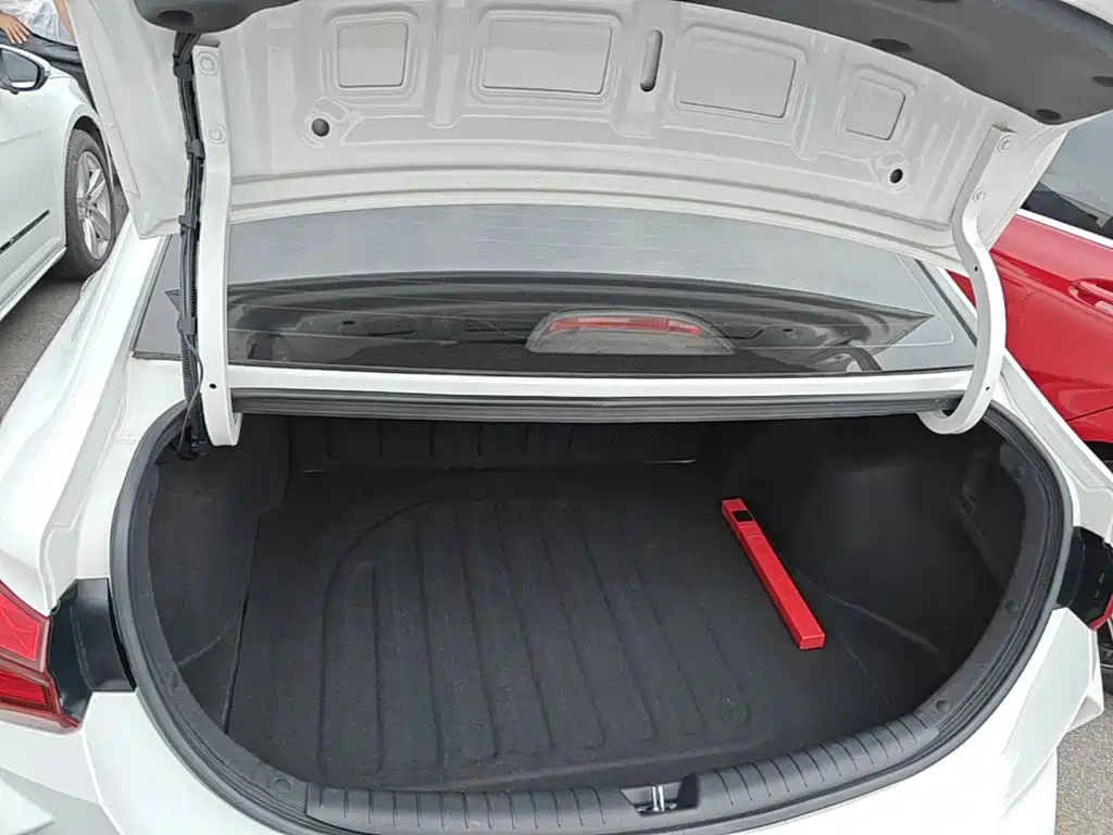 Hyundai Verna 2021 — фото 19