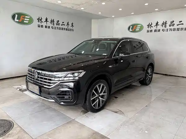 Volkswagen Touareg 2025