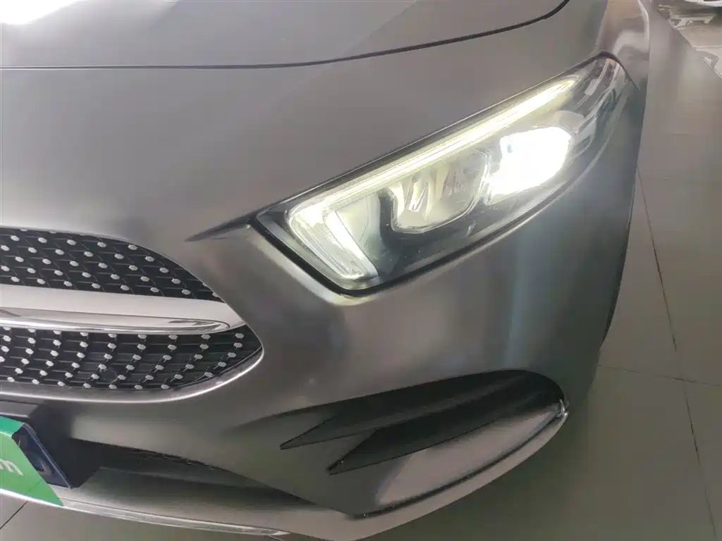 Mercedes-Benz A-Class 2019 — фото 24