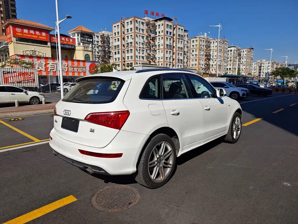 Audi Q5 2010