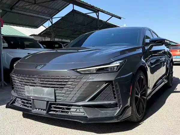 Changan UNI-V 2022
