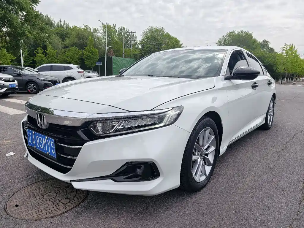 Honda Accord 2022 — фото 3